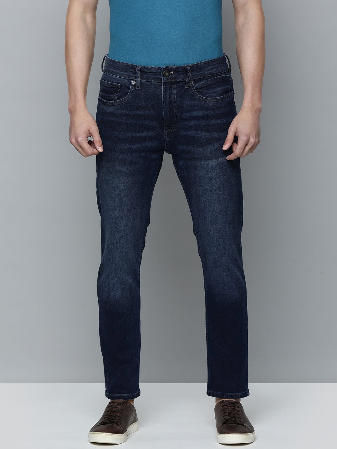

Flying Machine Men Slim Fit Light Fade Stretchable Jeans, Blue