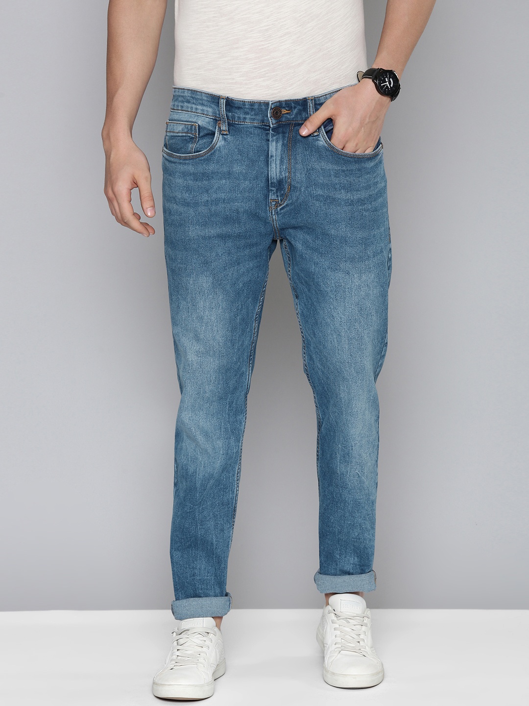 

Flying Machine Men Blue Slim Fit Heavy Fade Stretchable Jeans