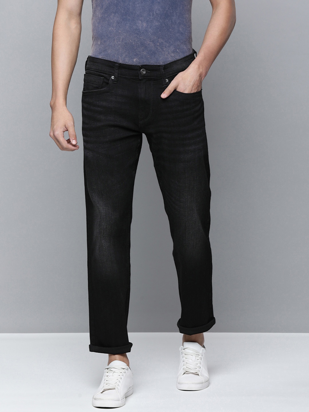 

Flying Machine Men Black Slim Straight Fit Mid-Rise Light Fade Jeans