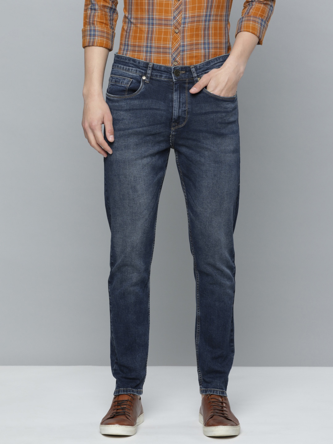 

Flying Machine Men Slim Fit Light Fade Stretchable Jeans, Blue