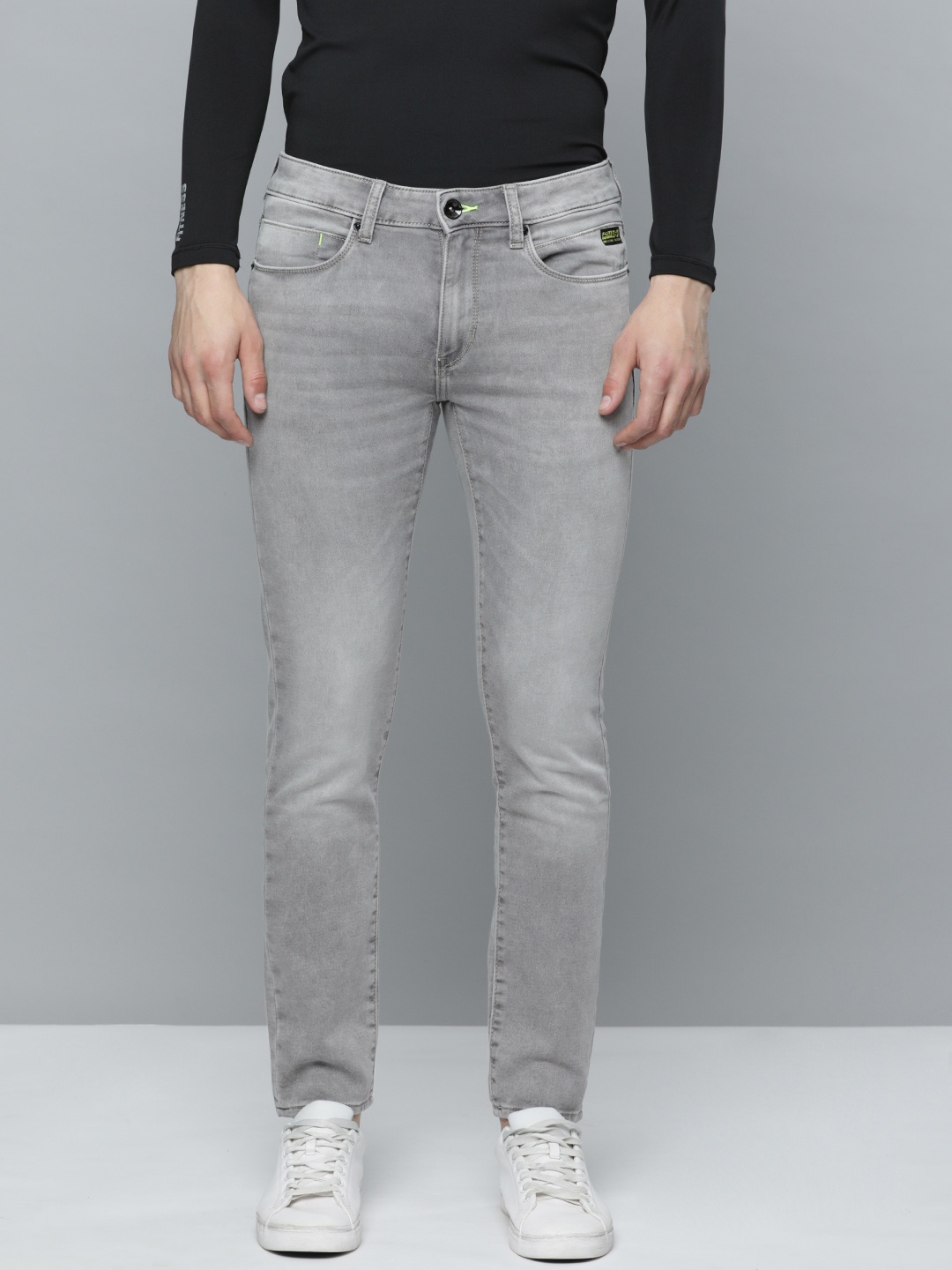 

Flying Machine Men Slim Fit Light Fade Stretchable Jeans, Grey