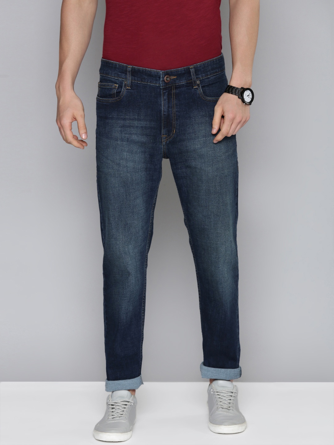 

Flying Machine Men Blue Slim Fit Light Fade Stretchable Jeans