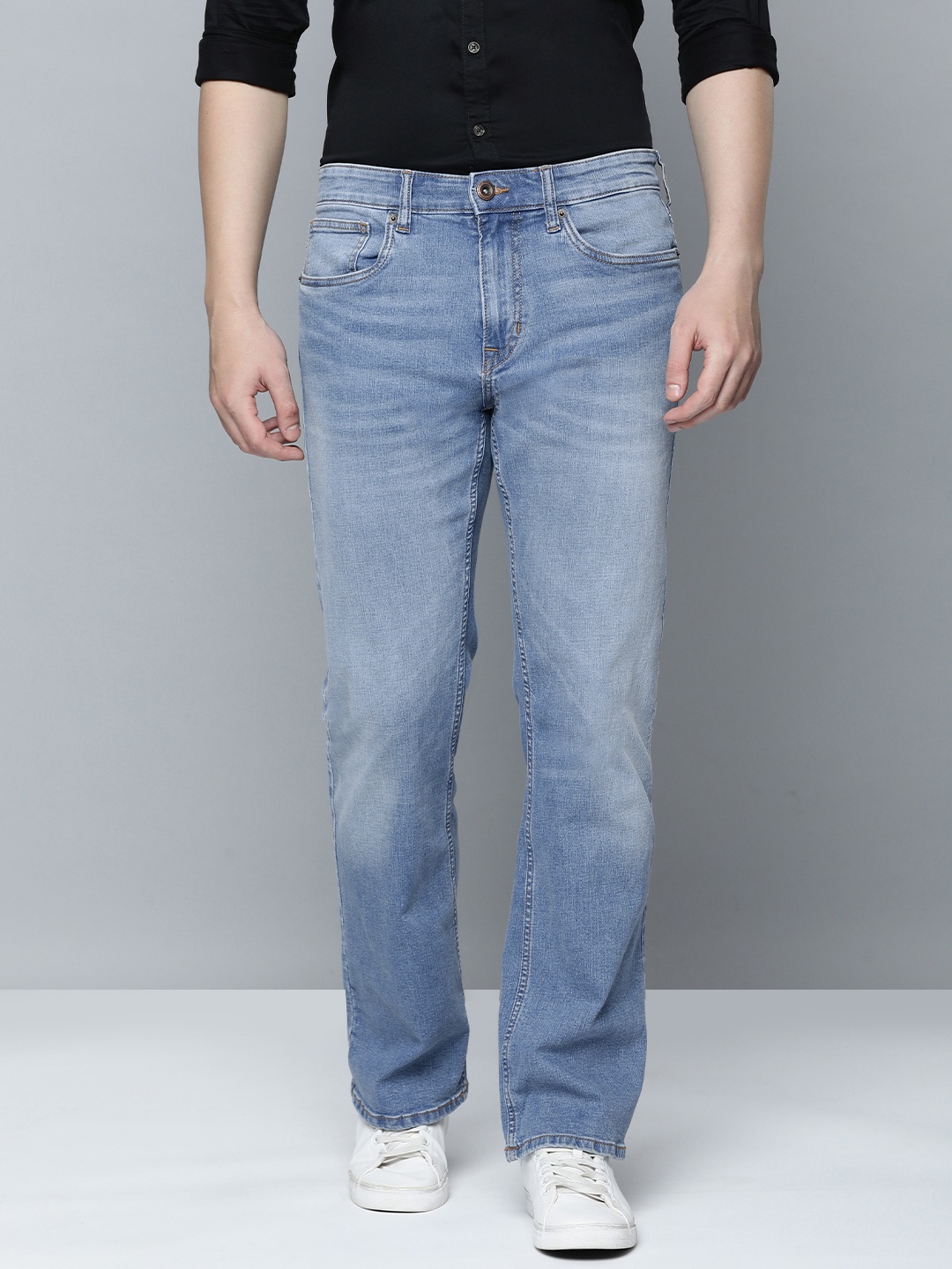 

Flying Machine Men Bruce Bootcut Light Fade Stretchable Jeans, Blue