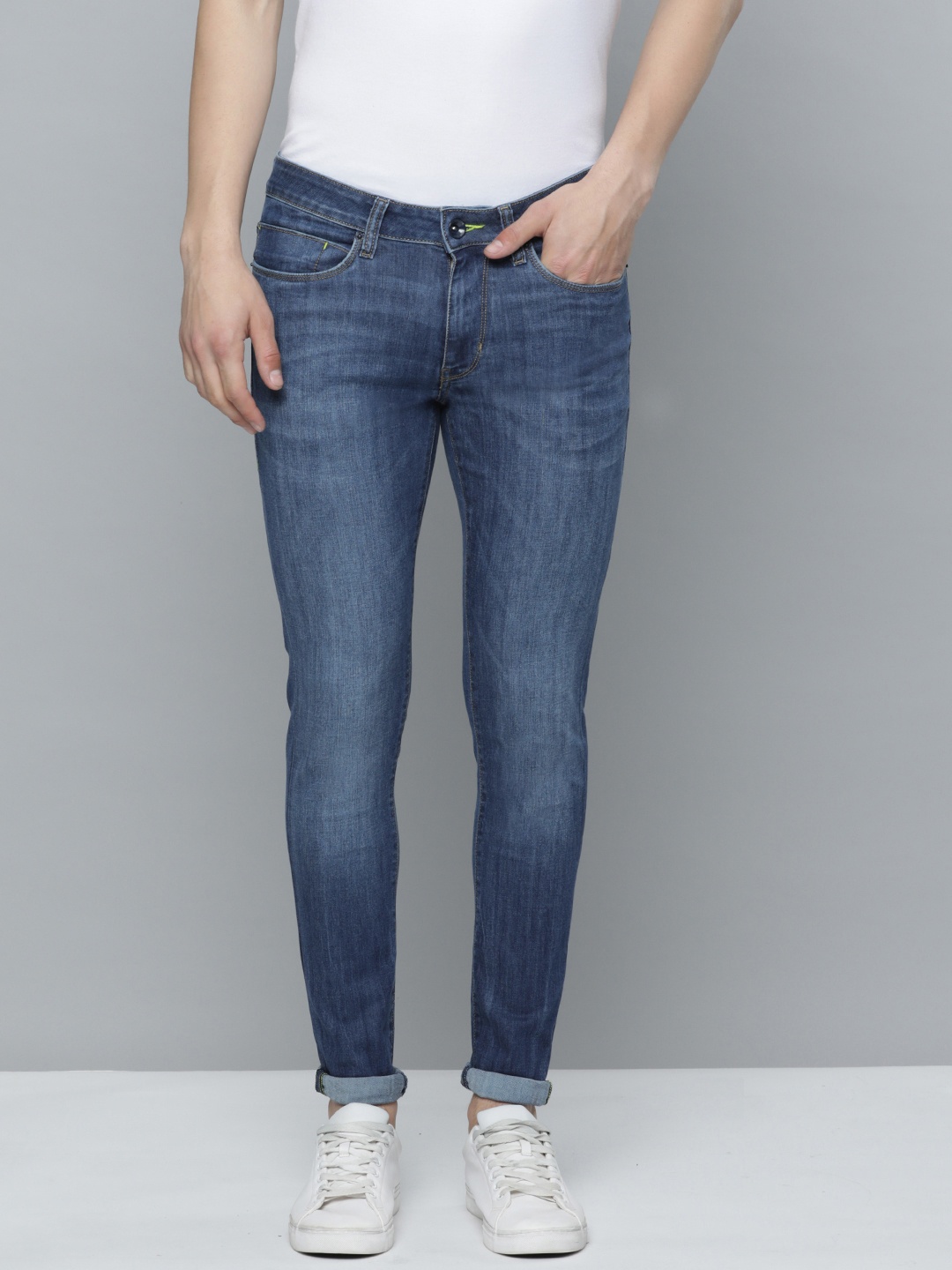 

Flying Machine Men Jackson Super Skinny Fit Light Fade Stretchable Jeans, Blue