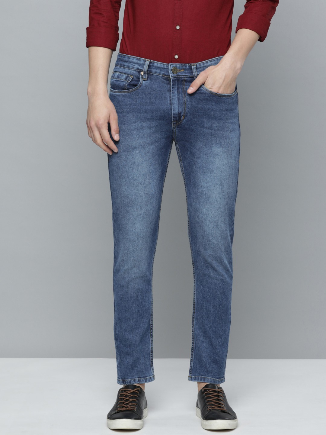

Flying Machine Men Slim Fit Light Fade Stretchable Jeans, Blue