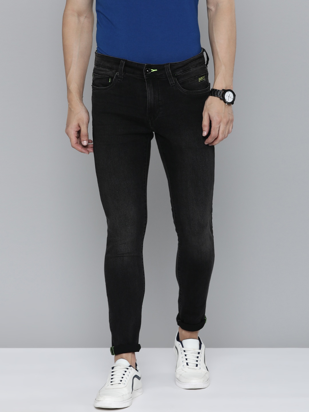 

Flying Machine Men Black Skinny Fit Stretchable Jeans