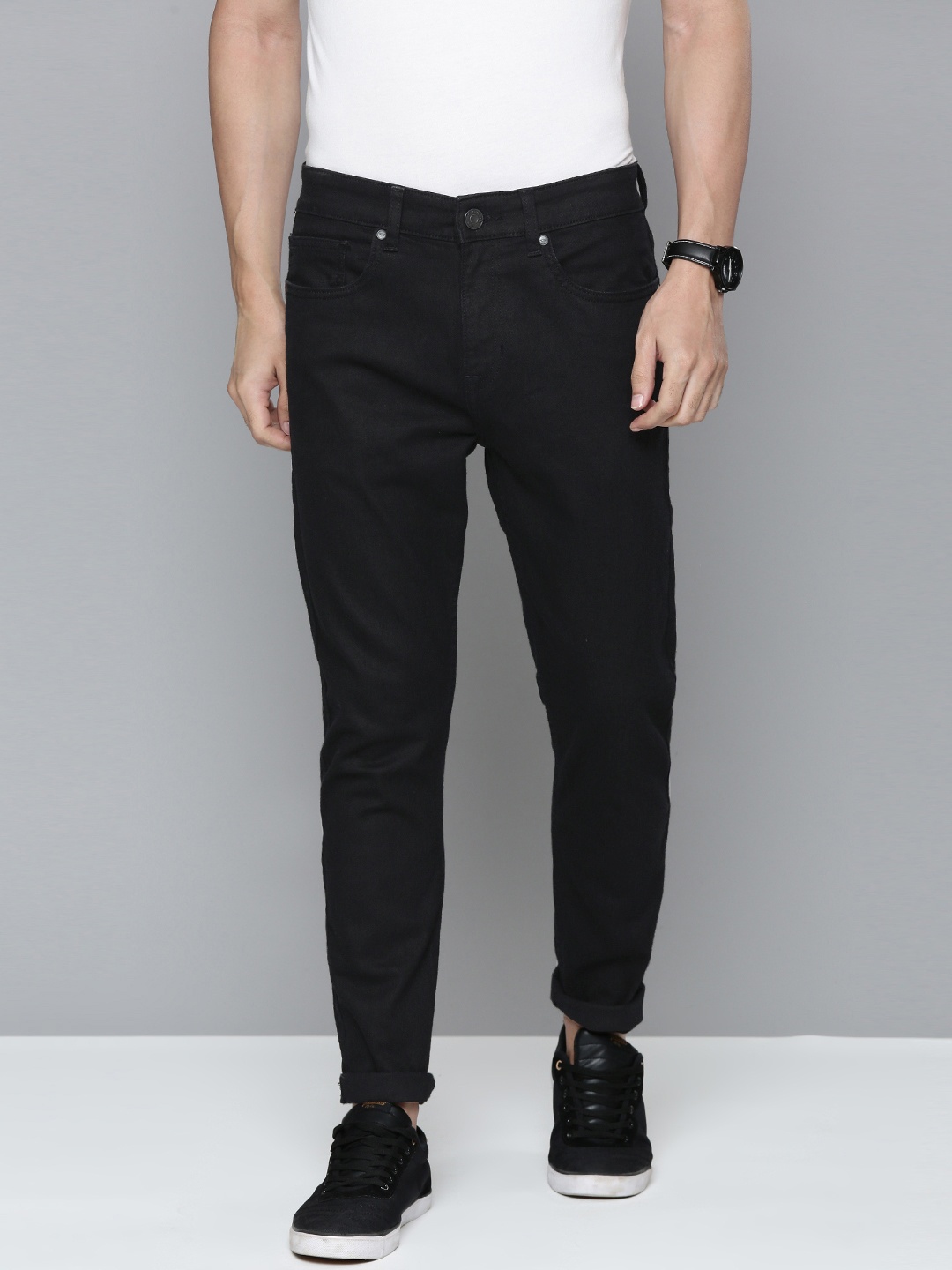 

Flying Machine Men Black Tapered Fit Stretchable Jeans