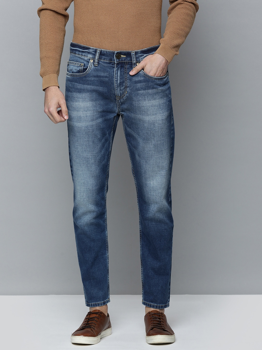 

Flying Machine Men Blue Slim Fit Heavy Fade Stretchable Jeans