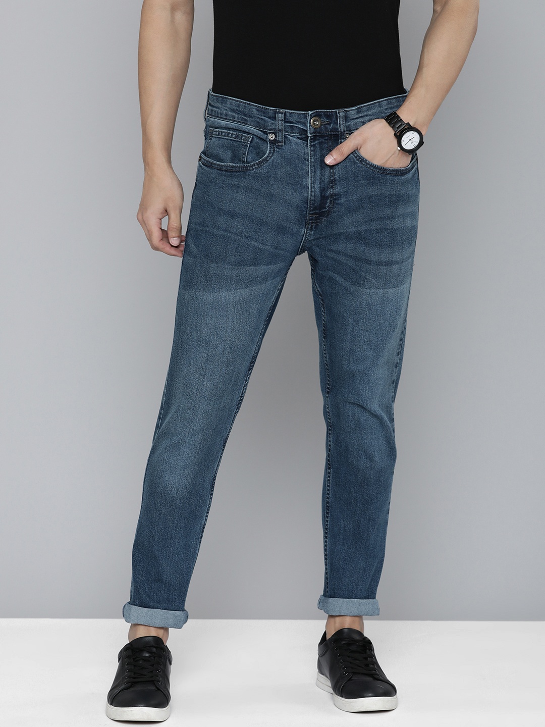 

Flying Machine Men Blue Slim Fit Light Fade Stretchable Jeans