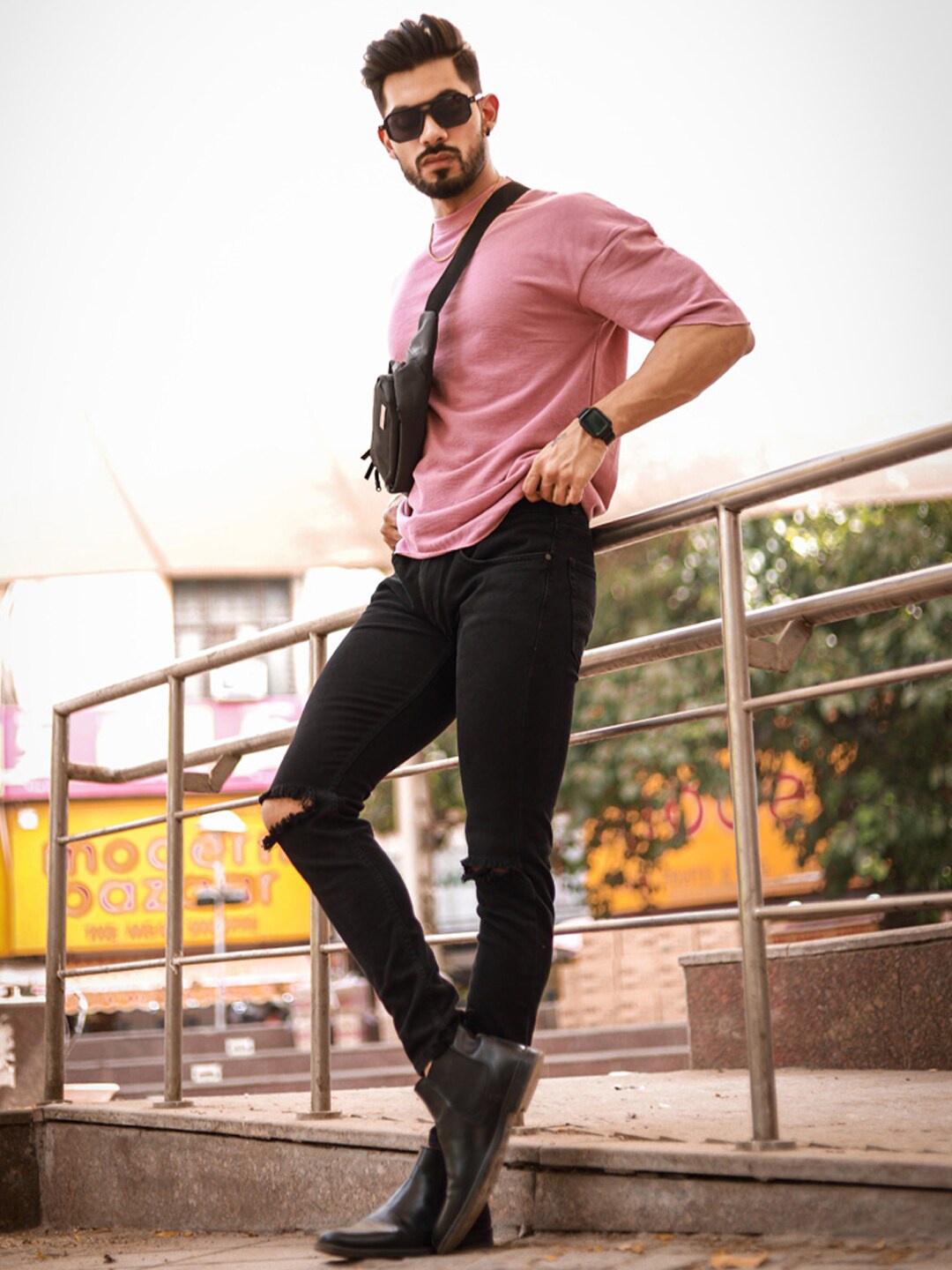 

Powerlook Men Peach-Coloured Boxy Drop Shoulder T Shirt