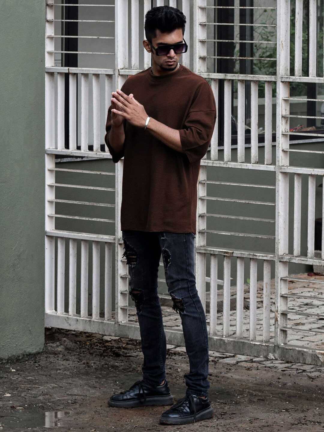 

Powerlook Men Brown Boxy T-shirt