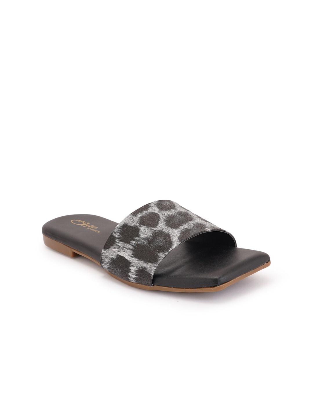 

Style Shoes Women Black Printed Open Toe Flats