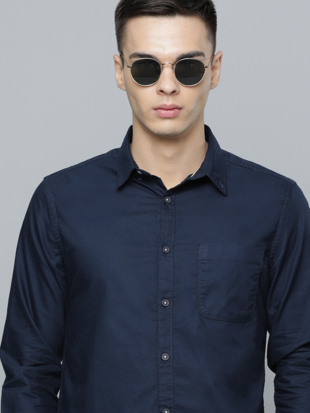 

Flying Machine Men Slim Fit Pure Cotton Casual Shirt, Navy blue