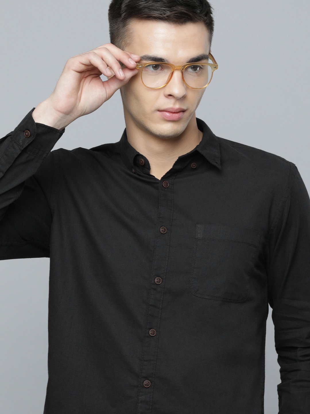 

Flying Machine Men Slim Fit Pure Cotton Casual Shirt, Black