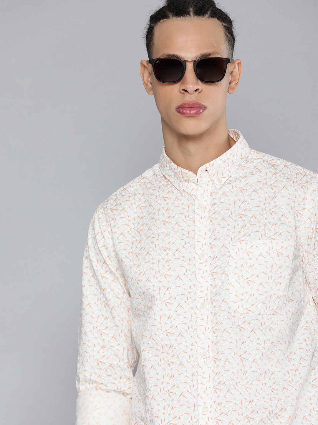 

Flying Machine Button Down Collar Floral Print Satin Casual Shirt, Pink