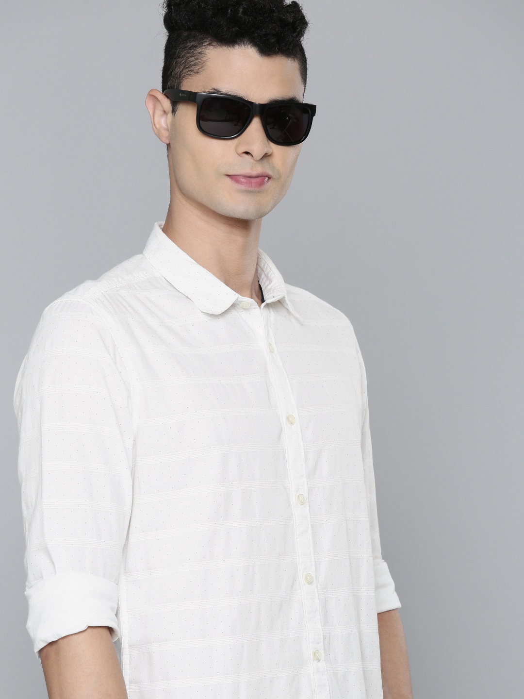 Flying Machine Men White Slim Fit Horizontal Stripes & Micro Ditsy Print Pure Cotton Shirt