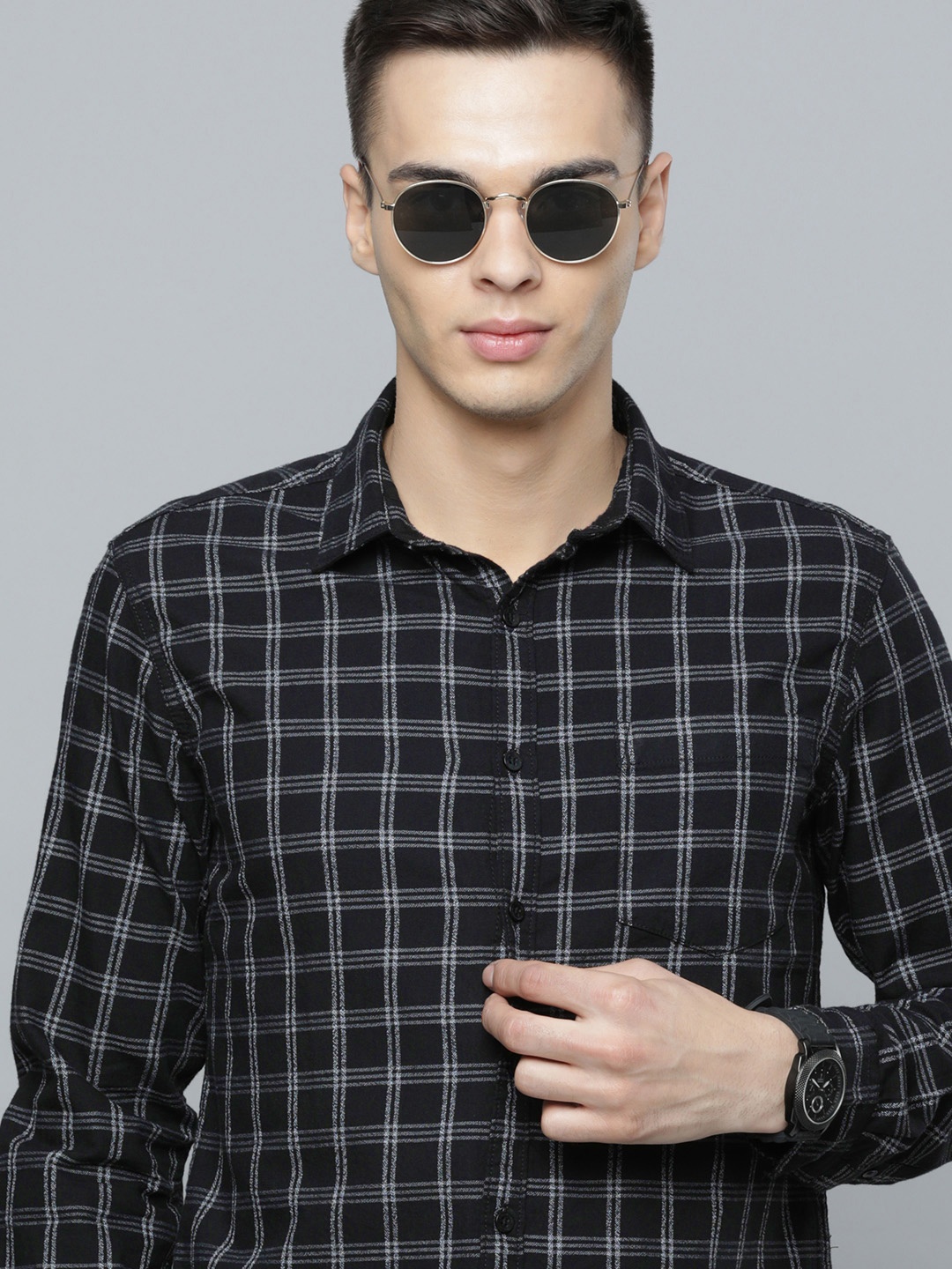 

Flying Machine Men Slim Fit Checked Pure Cotton Casual Shirt, Black