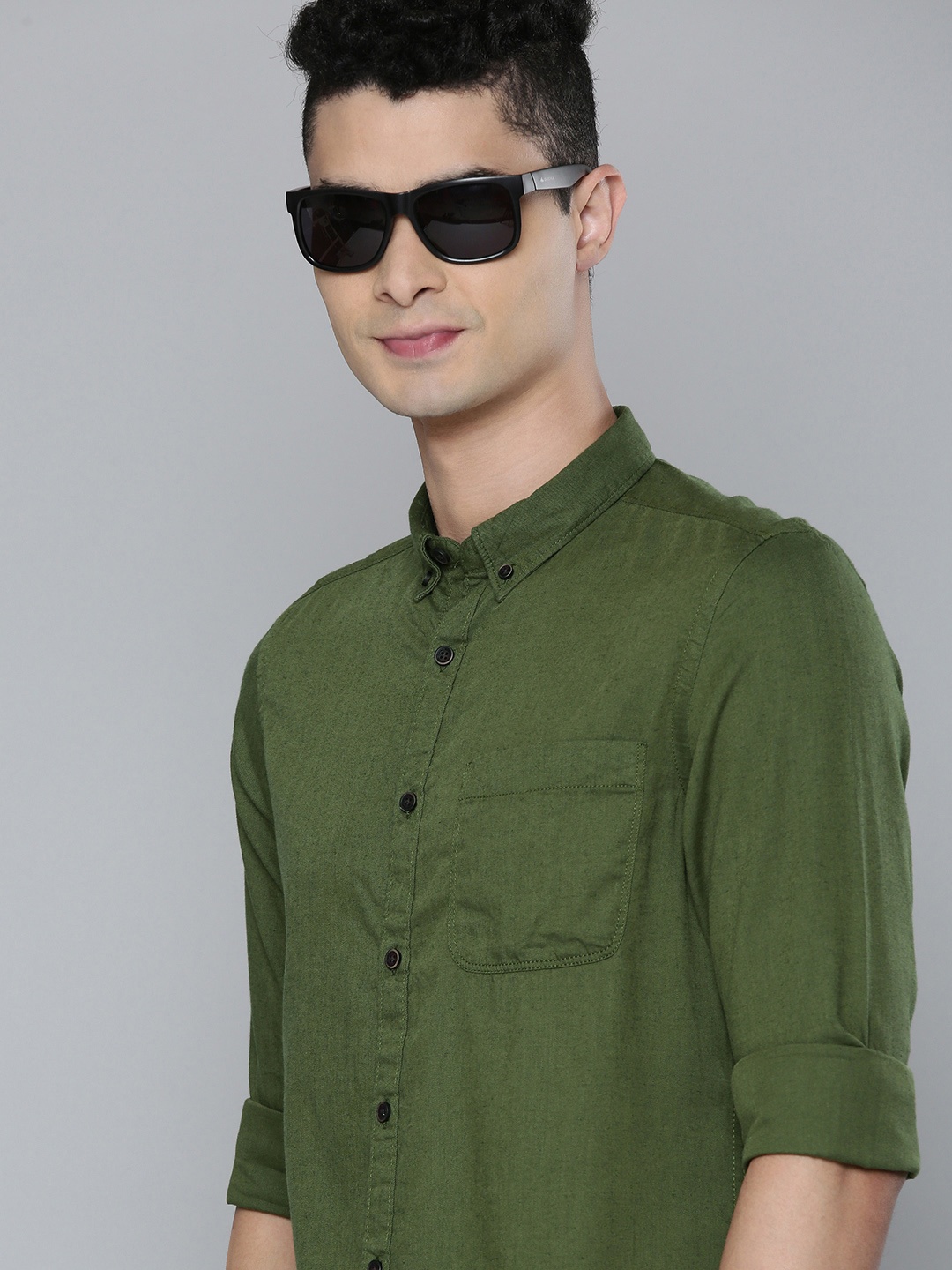 

Flying Machine Men Olive Green Slim Fit Casual Shirt