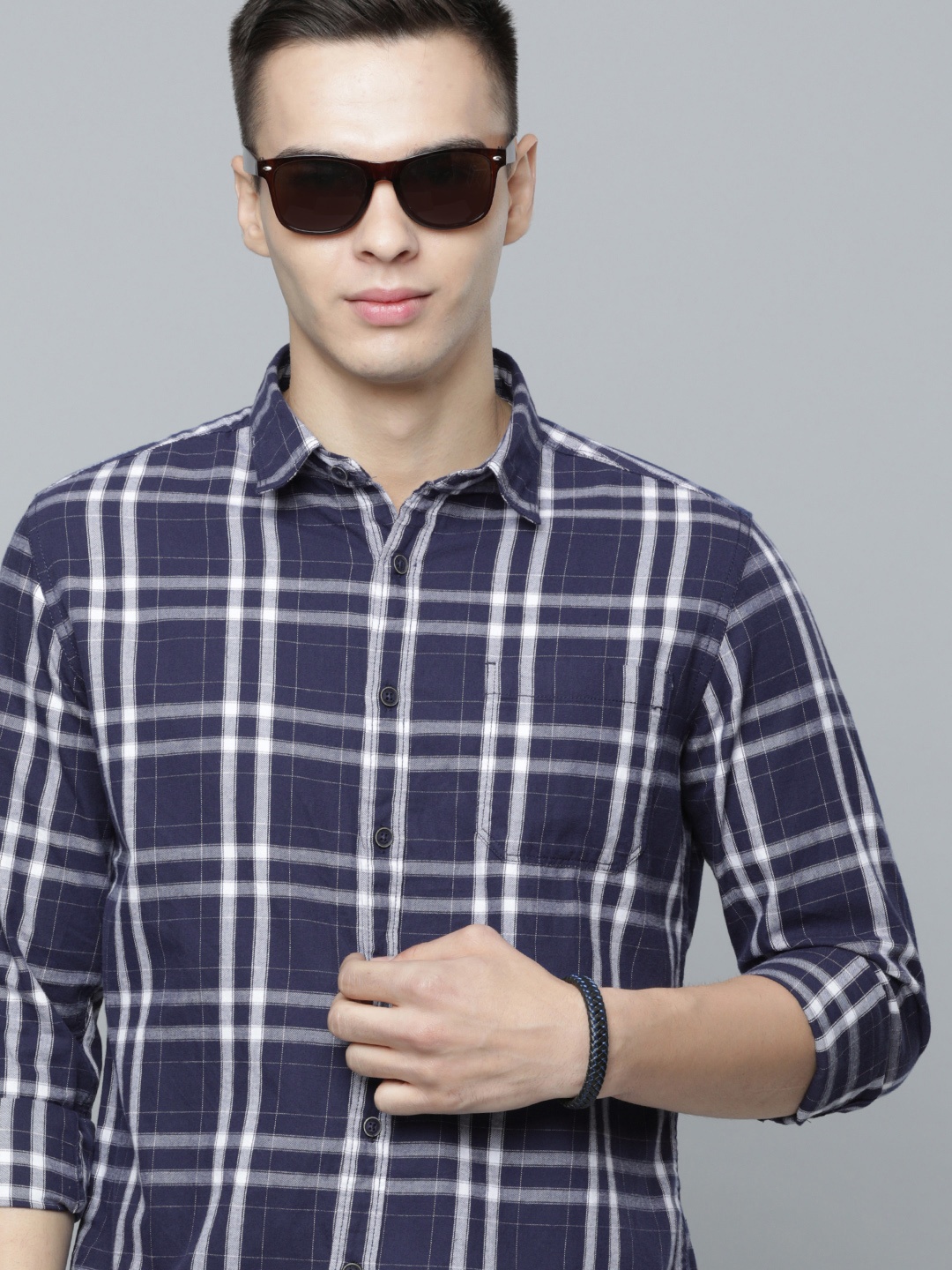

Flying Machine Men Slim Fit Tartan Checked Pure Cotton Casual Shirt, Navy blue