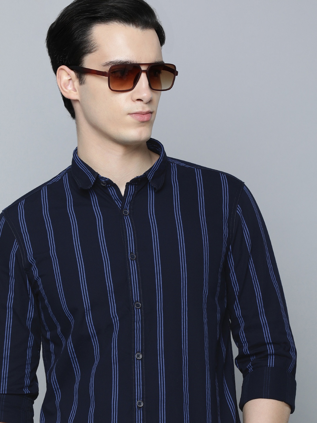 

Flying Machine Men Slim Fit Striped Pure Cotton Casual Shirt, Navy blue