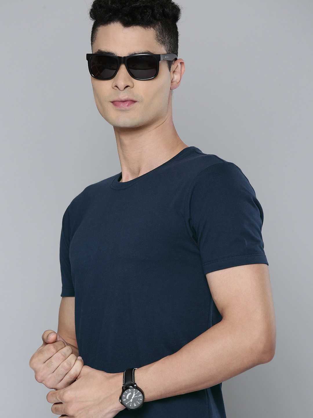 Flying Machine Men Navy Blue Solid Round Neck Knitted Indigo Slim Fit T-shirt