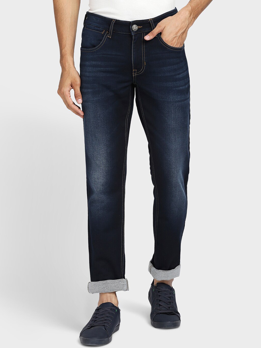 

ColorPlus Men Blue Tapered Fit Light Fade Stretchable Jeans