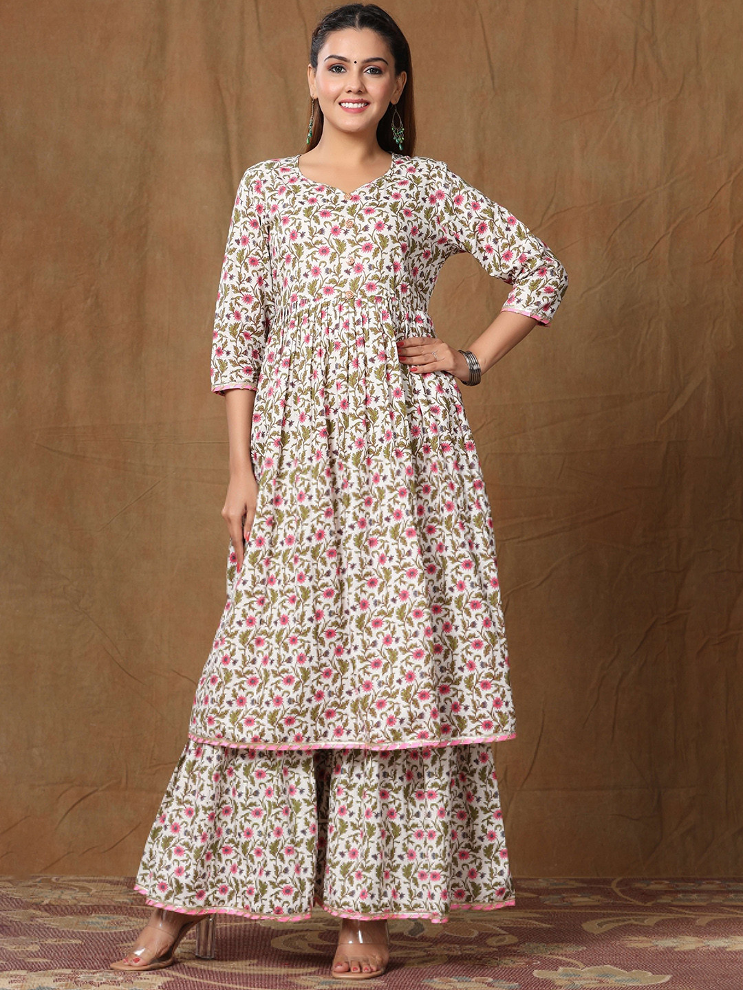 

MIRAVAN Women Pink Floral Printed Pure Cotton Kurta with Sharara