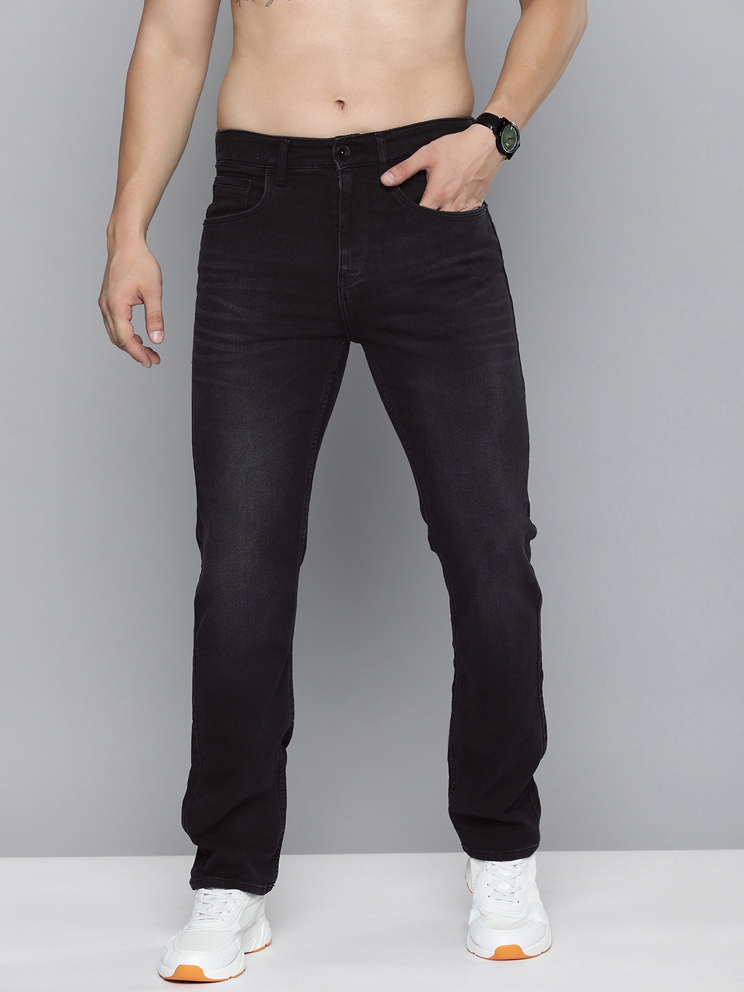 

Flying Machine Men Straight Fit High-Rise Light Fade Stretchable Jeans, Black