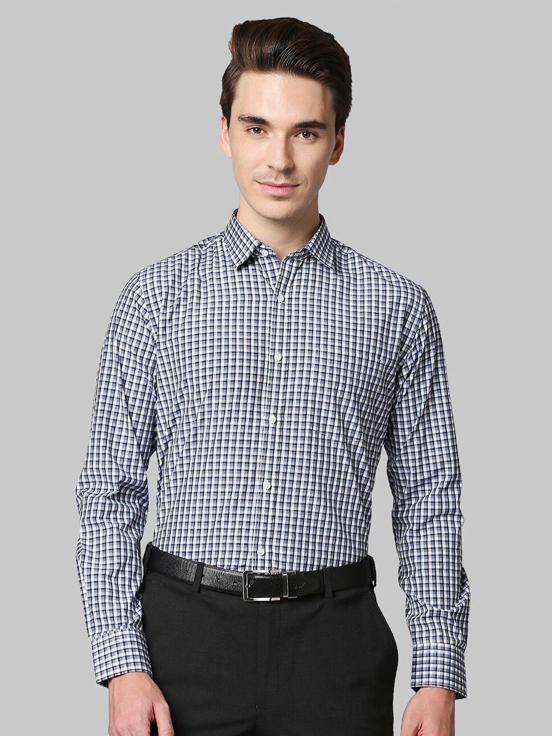 

Park Avenue Men Blue Slim Fit Checked Formal Shirt