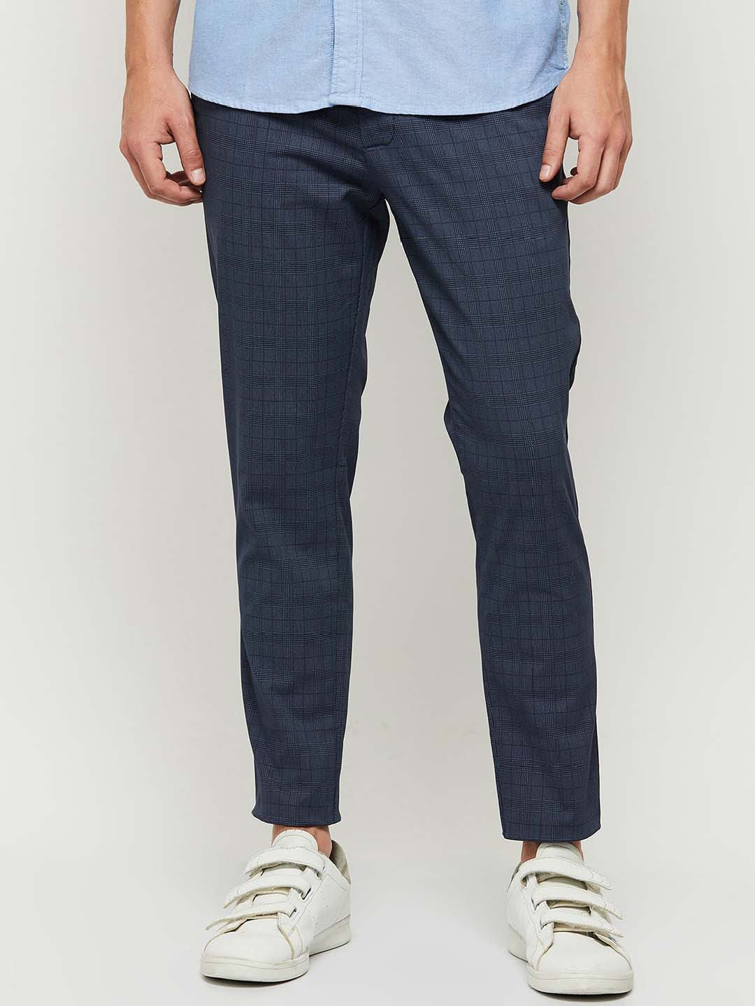 

max Men Blue Checked Trousers