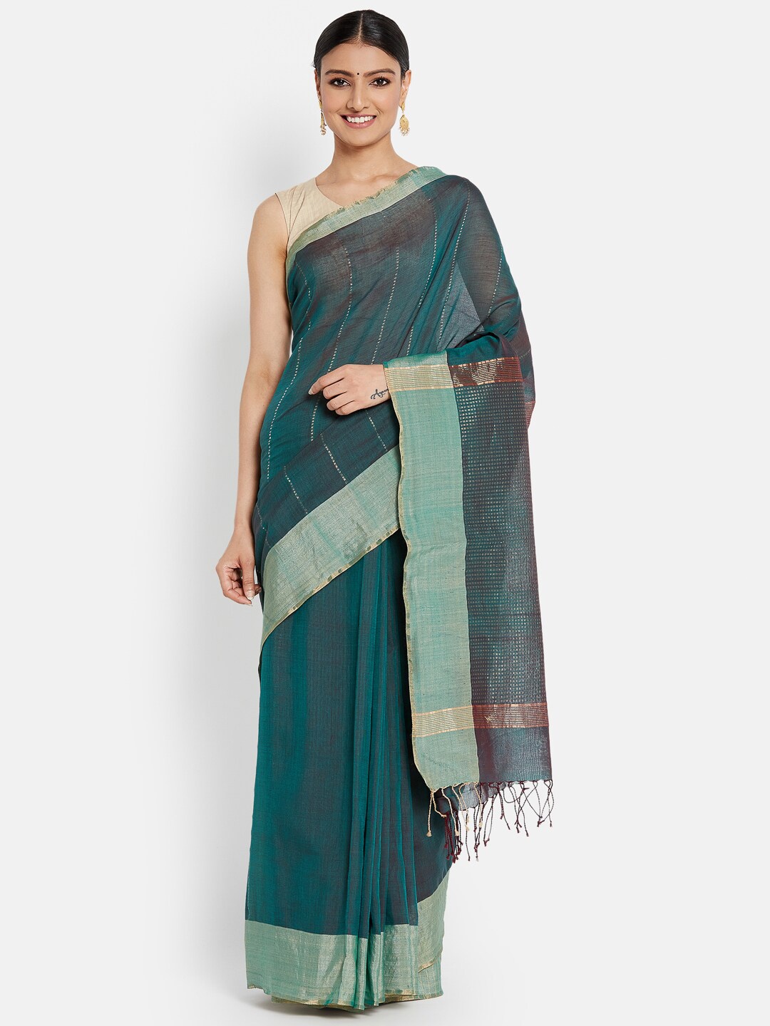 

Fabindia Green & Gold-Toned Woven Design Saree