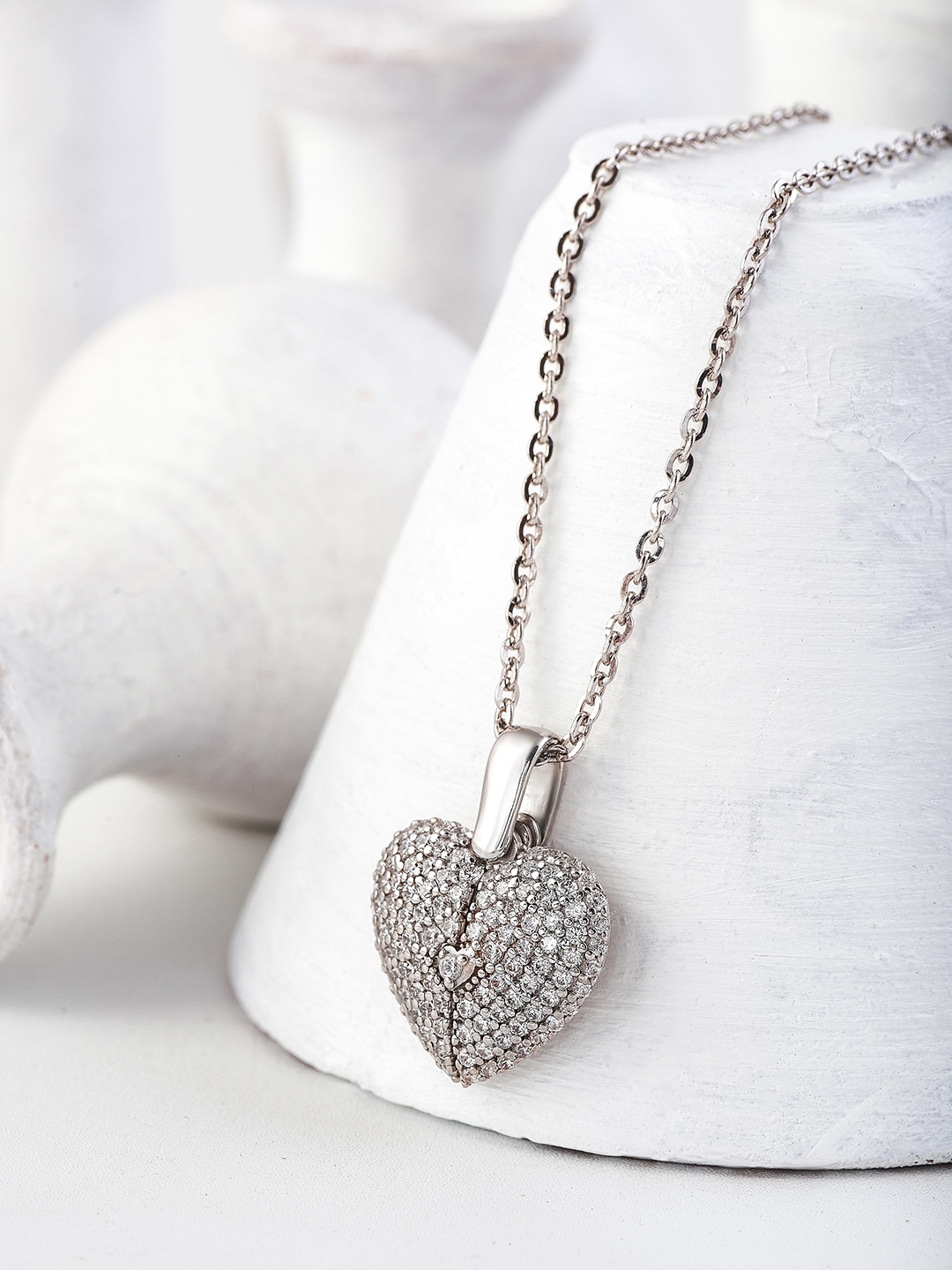 

SILBERRY Rhodium-Plated Silver-Toned & White CZ-Studded Open Heart Pendant With Link Chain
