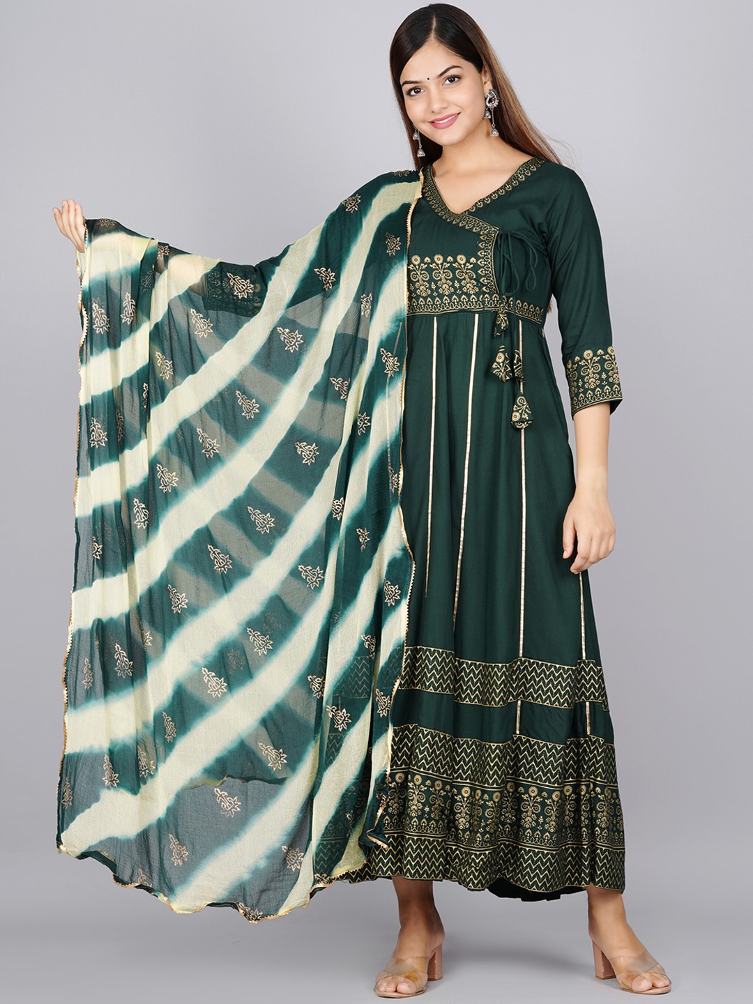 

KALINI Women Green Ethnic Motifs Printed Floral Anarkali Kurta