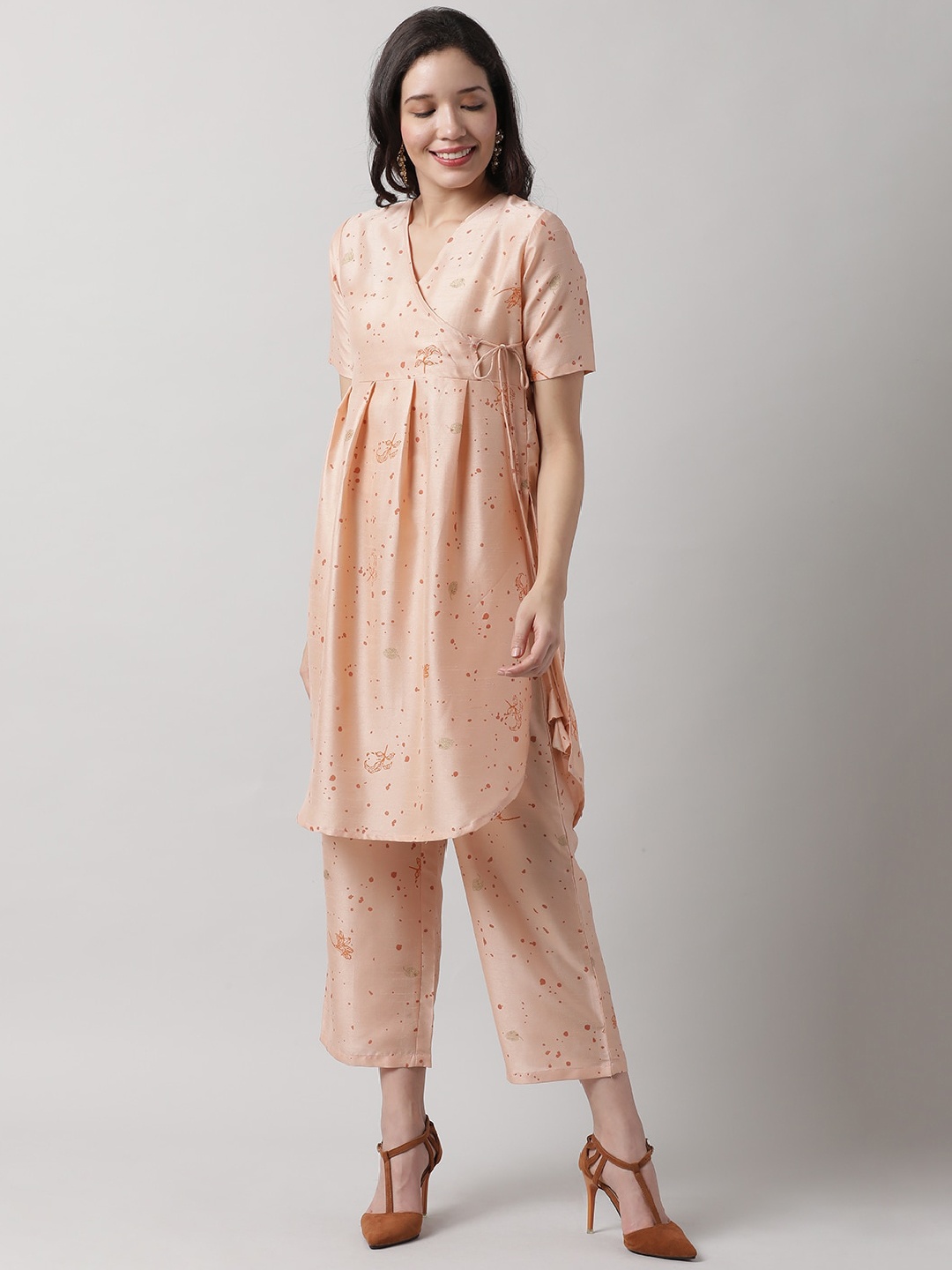 

Saaki Women Champagne Printed Angrakha Kurti with Trousers