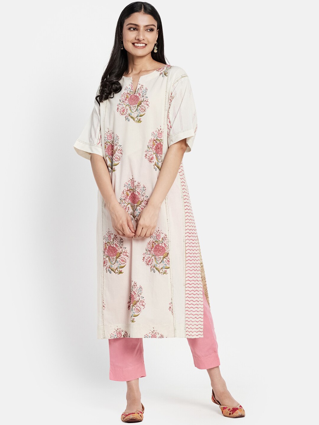 

Fabindia Women Off White & Pink Floral Printed Pure Cotton Kurta
