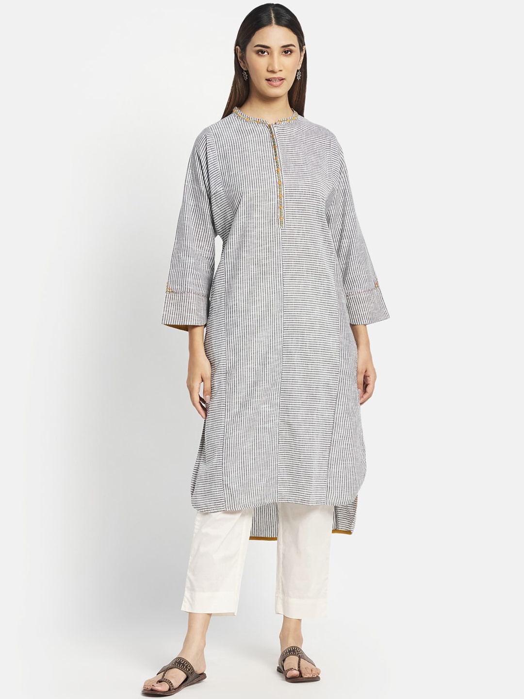 

Fabindia Women Grey Embroidered Striped Kurta