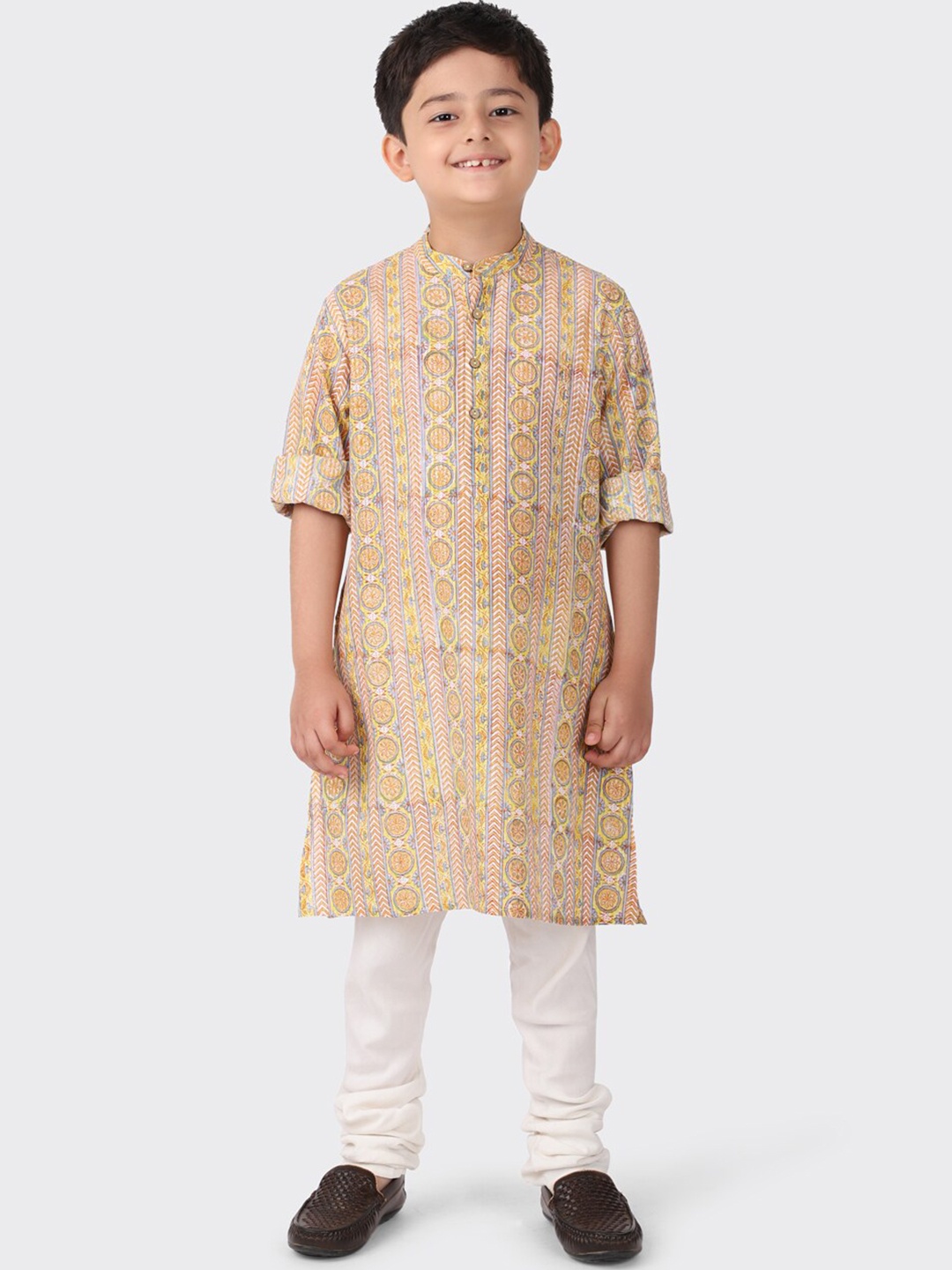 

Fabindia Boys Beige and Yellow Geometric Printed Kurta