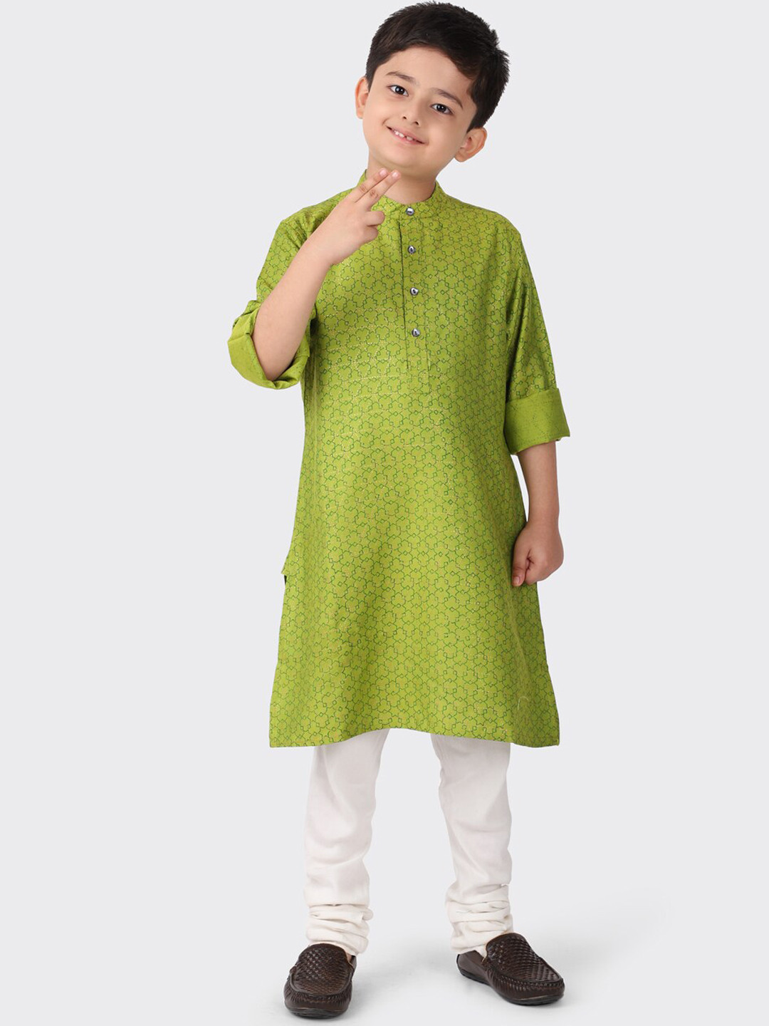 

Fabindia Boys Green Geometric Embroidered Thread Work Kurta