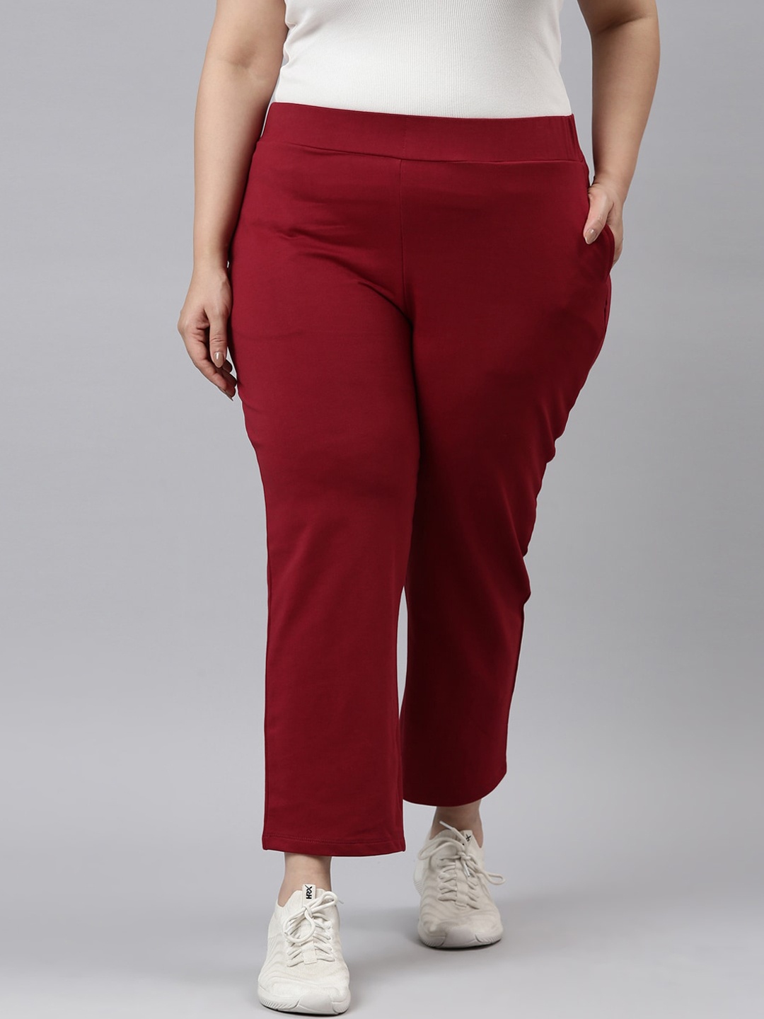 

The Pink Moon Women Burgundy Solid Pure Cotton Track Pants