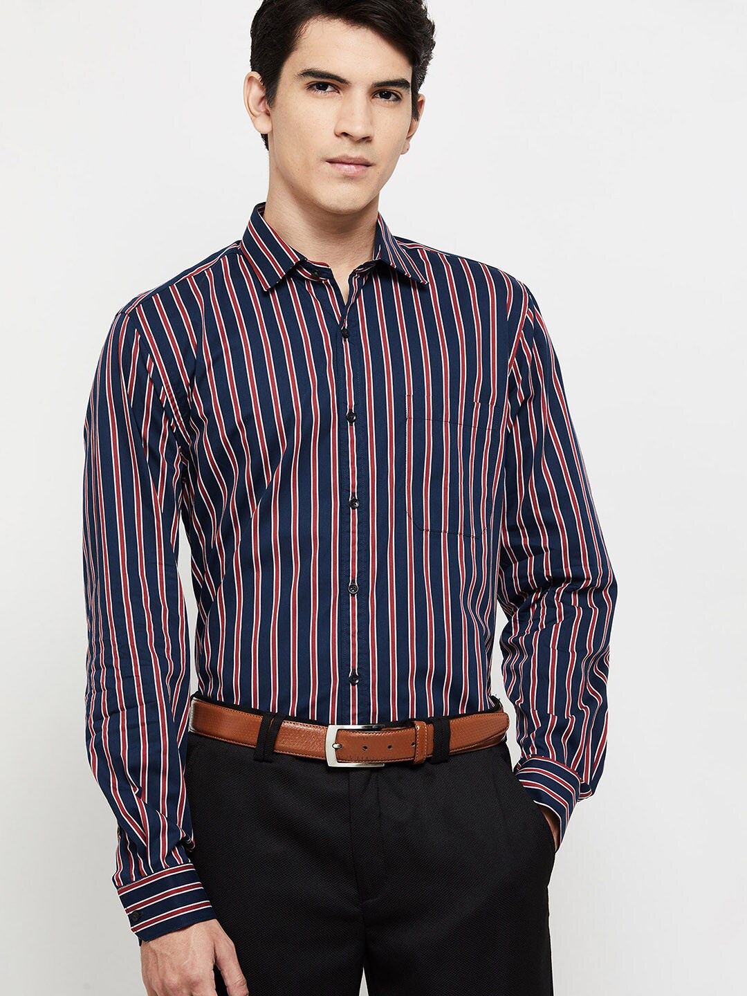 

max Men Maroon & Blue Striped Regular Fit Casual Shirt