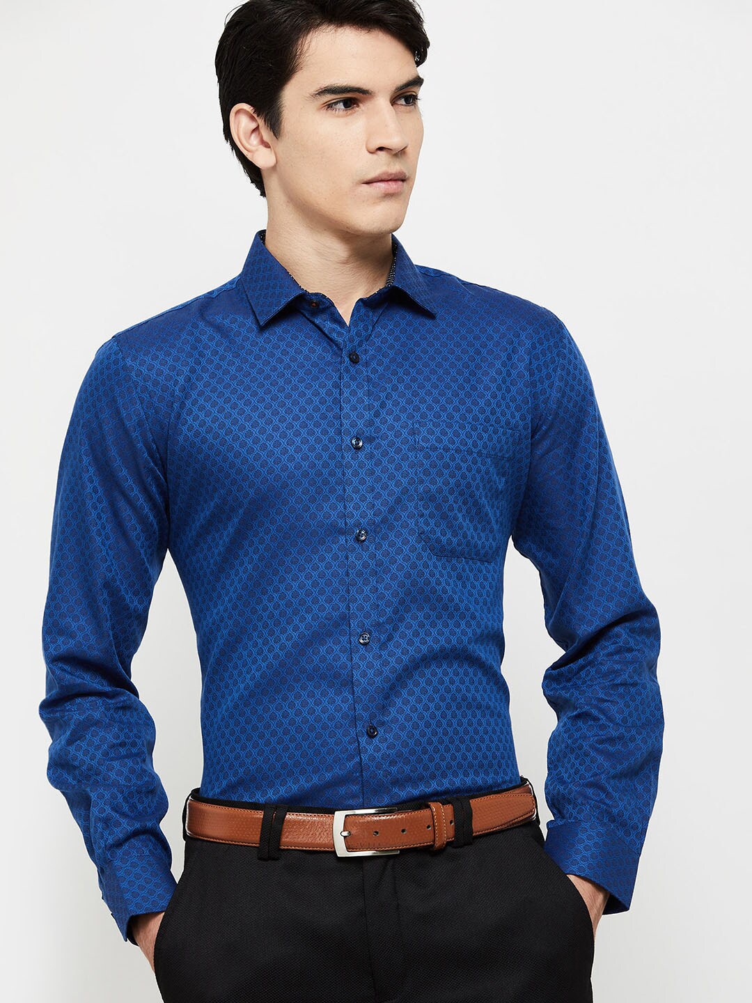 

max Men Blue Casual Shirt