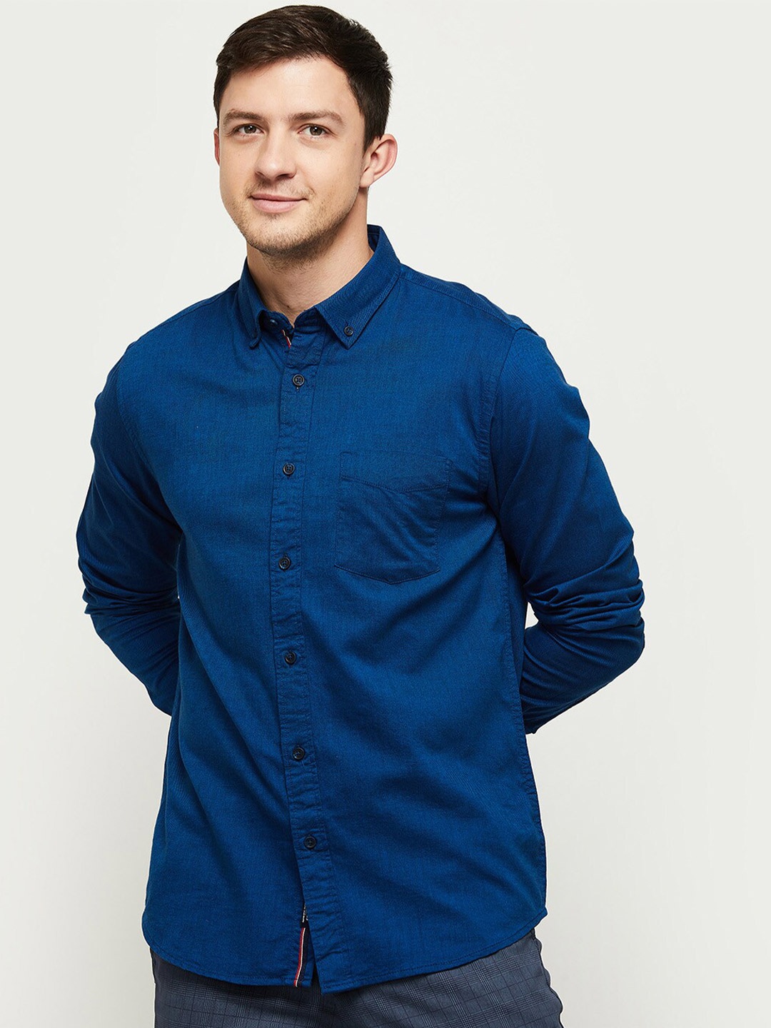 

max Men Blue Cotton Casual Shirt