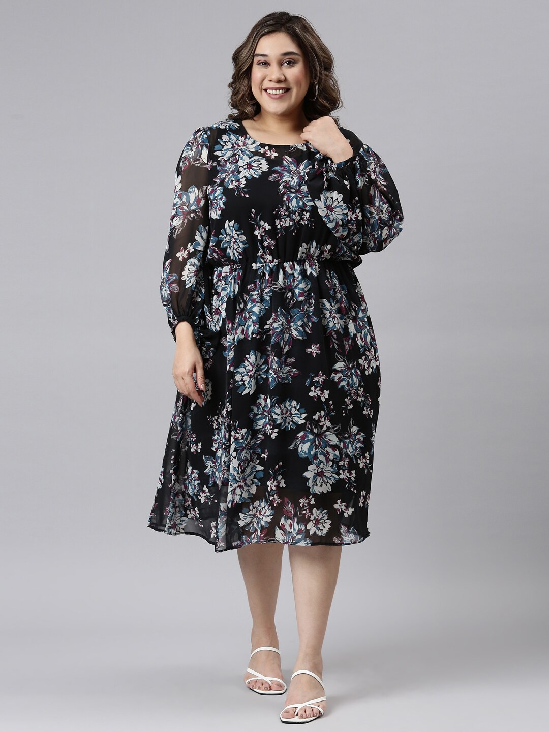 

The Pink Moon Women Black Floral Georgette Empire Midi Dress