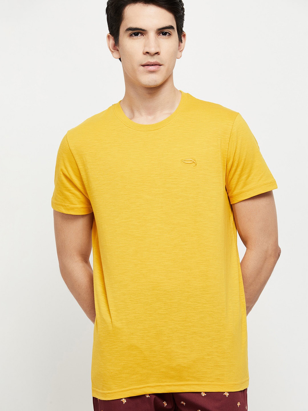 

Max Men Yellow Solid Lounge Tshirts