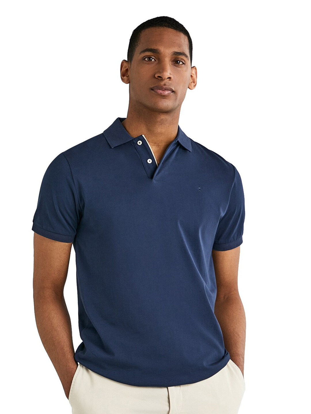 

HACKETT LONDON Men Navy Blue T-shirt