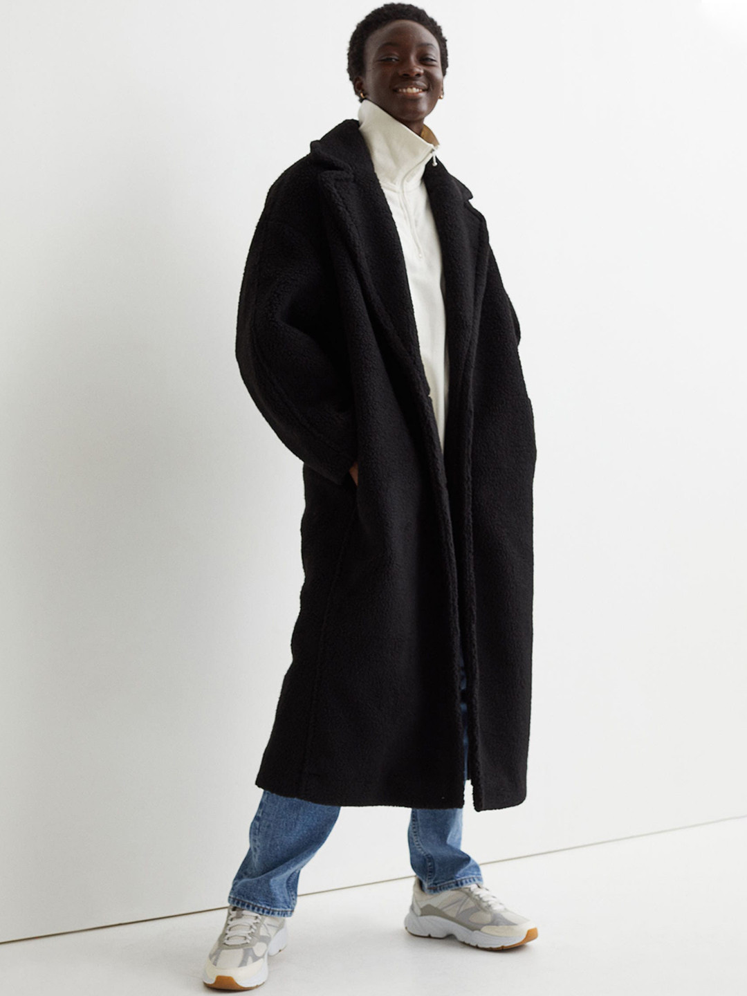 

H&M Women Black Solid Oversized Teddy Coat
