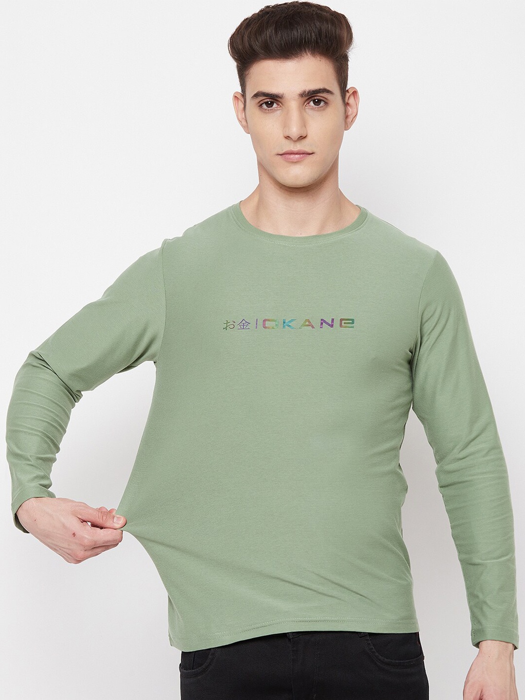 

Okane Men Green Typography Printed T-shirt