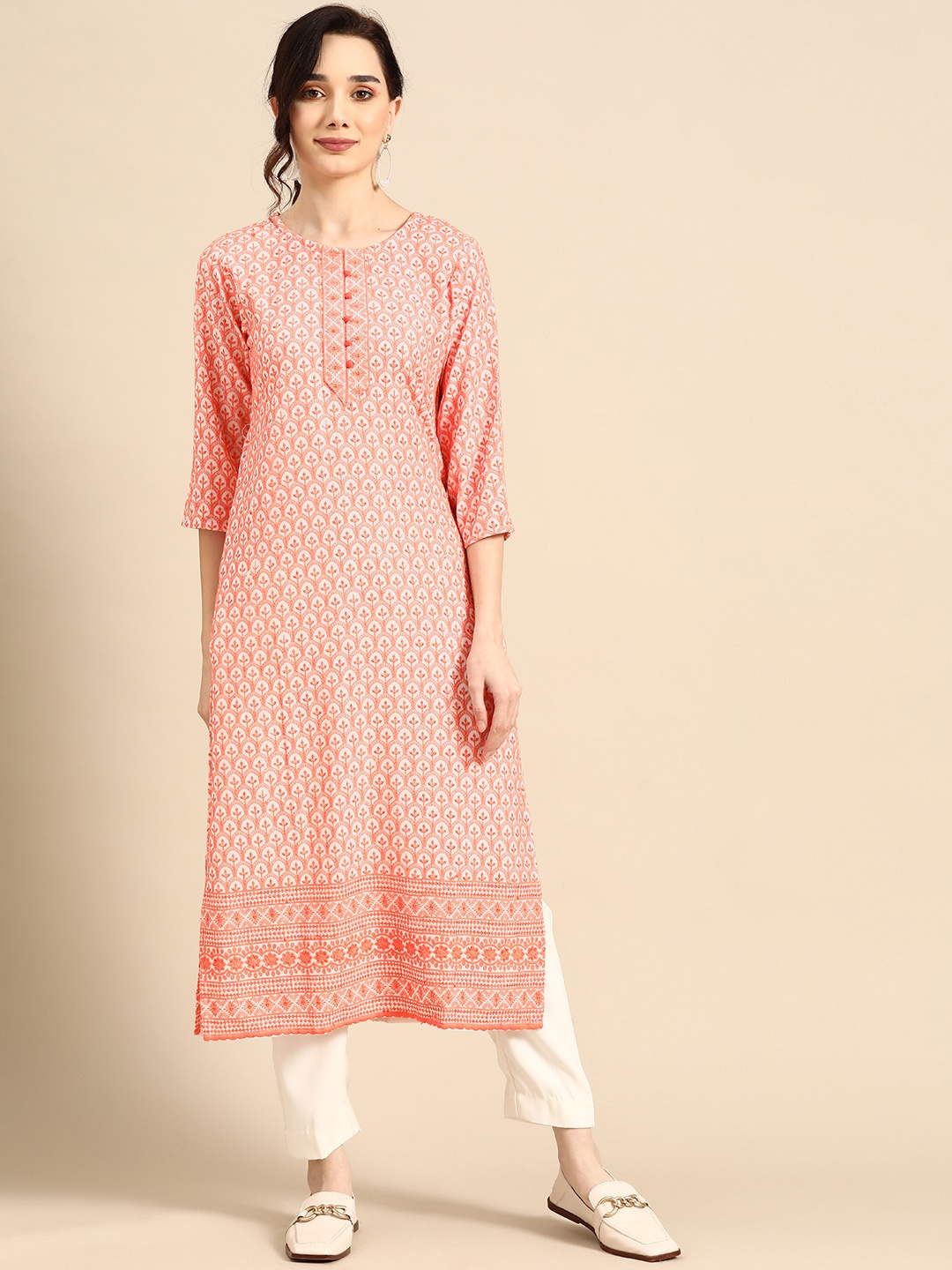 

Sangria Women White & Orange Ethnic Motifs Embroidered Thread Work Kurta
