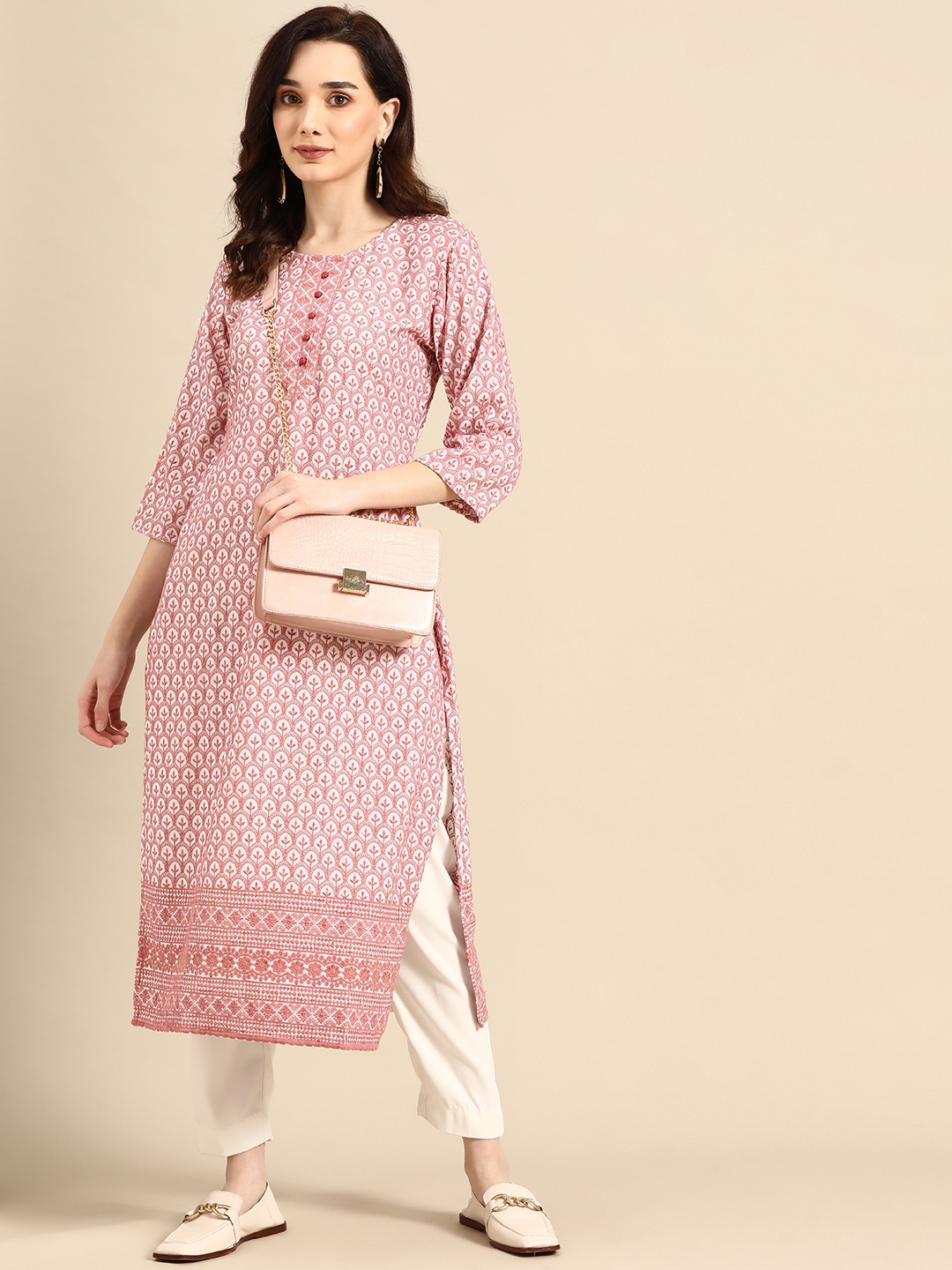 

Sangria Women White & Pink Ethnic Motifs Embroidered Thread Work Kurta