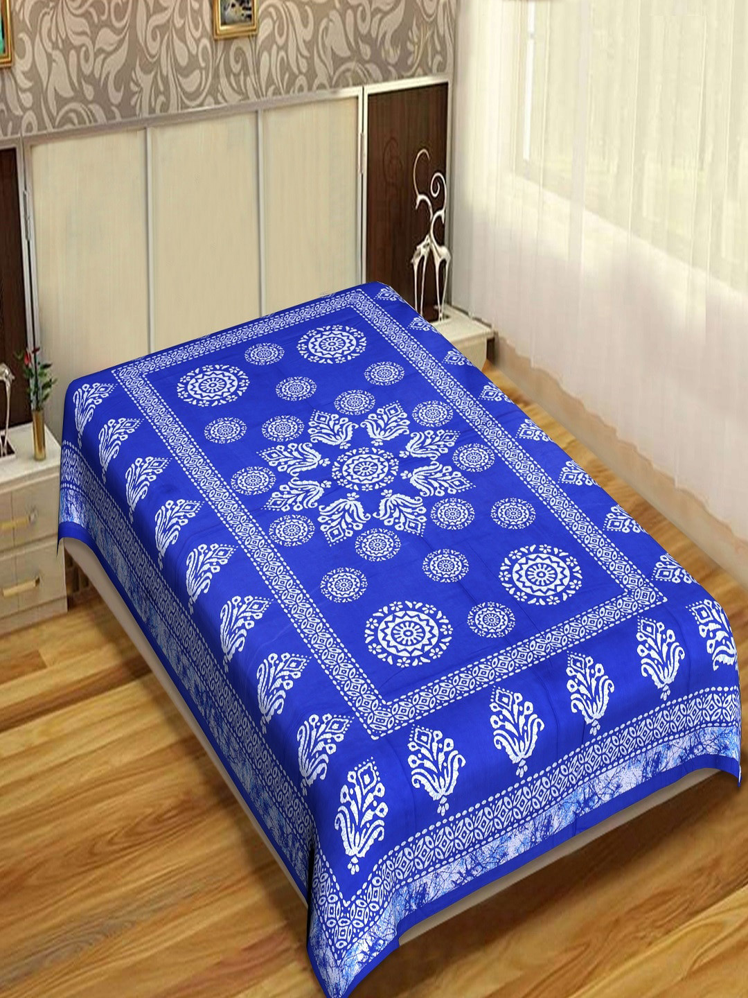 

INDHOME LIFE Blue & White Ethnic Motifs 144 TC Single Bedsheet